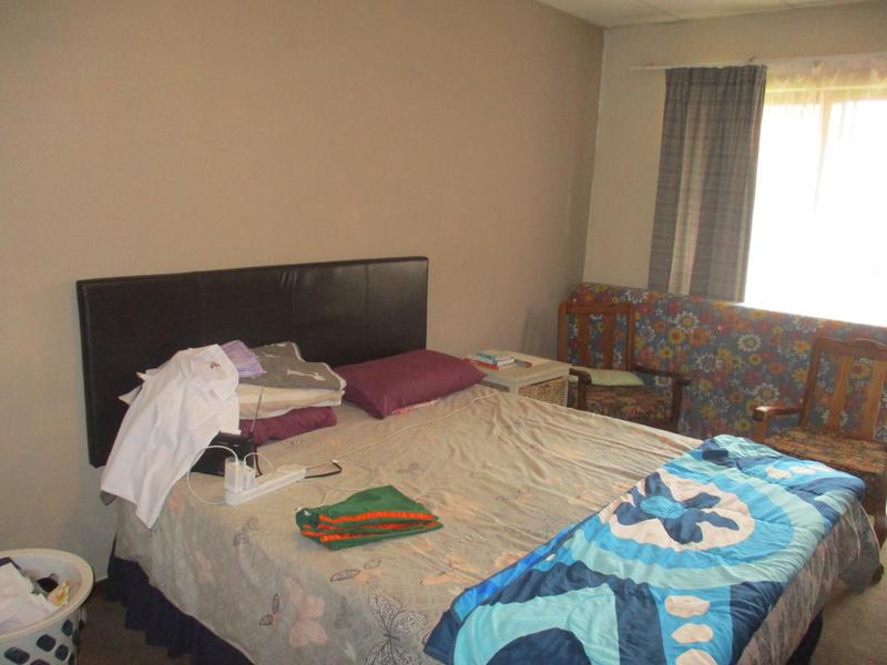 3 Bedroom Property for Sale in Langenhovenpark Free State